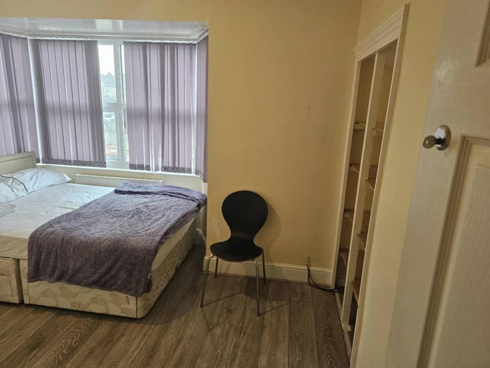 Available Rooms At Buckingham Road Doncaster Exterior photo